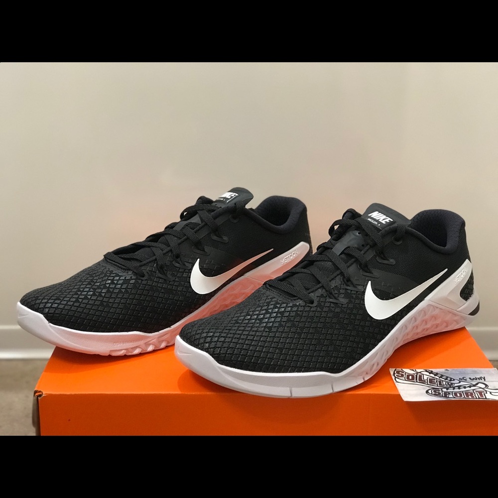 NEW Nike Metcon 4 XD Crossfit Weightlifting Black - Picture 3 of 8